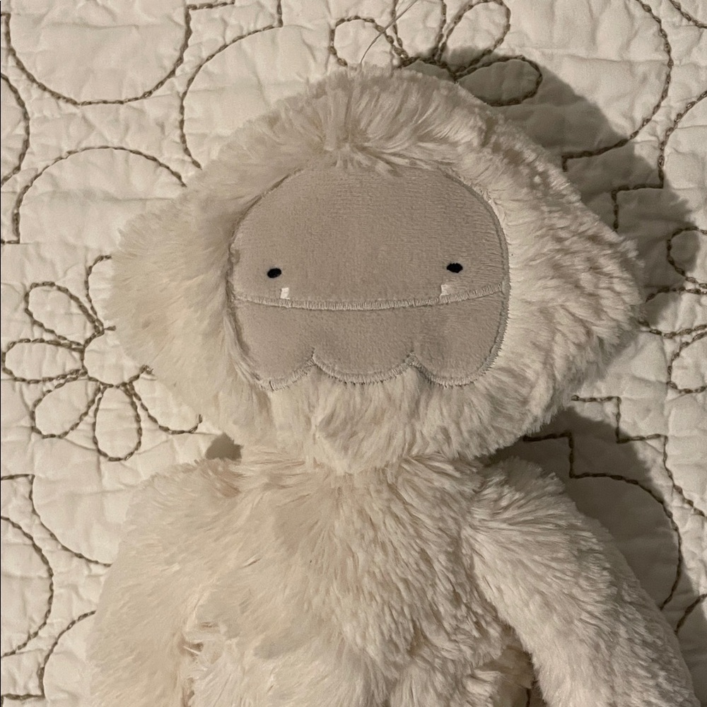 Plush Yeti Skumberkin - Picture 2 of 3